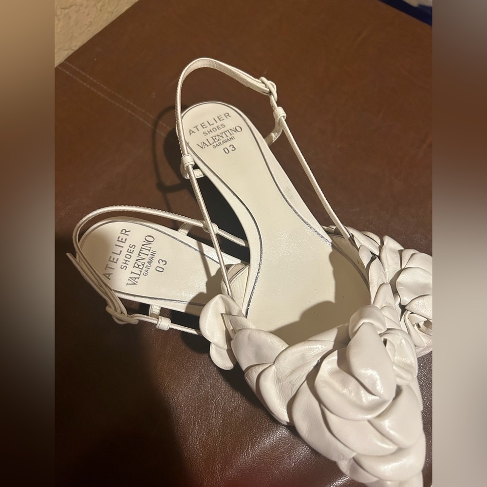 Very comfortable, Classy! but the heel is too low for me, wore them only once